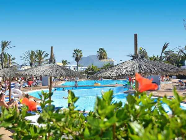 HL Paradise Island Hotel