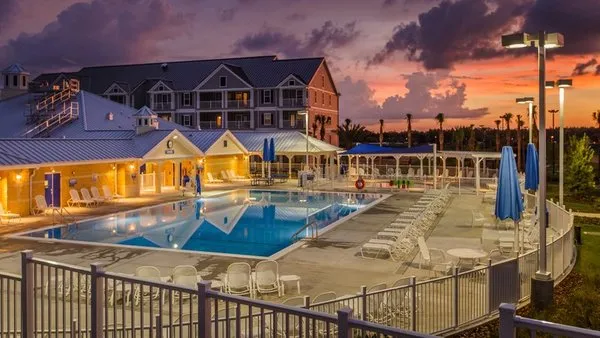 Holiday Inn Club Vacations Orlando Breeze Resort