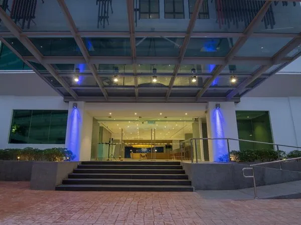 Holiday Inn Express and Suites Johor Bahru