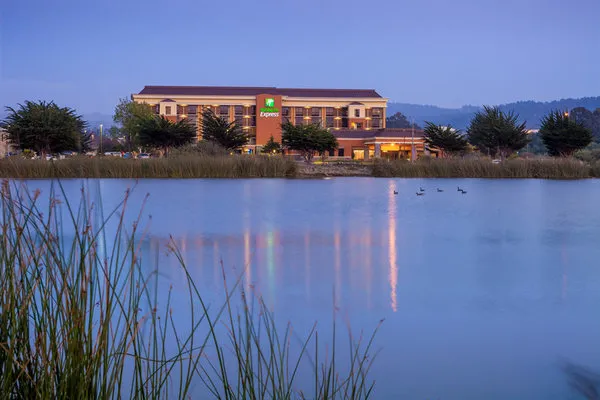 Holiday Inn Express at Monterey Bay