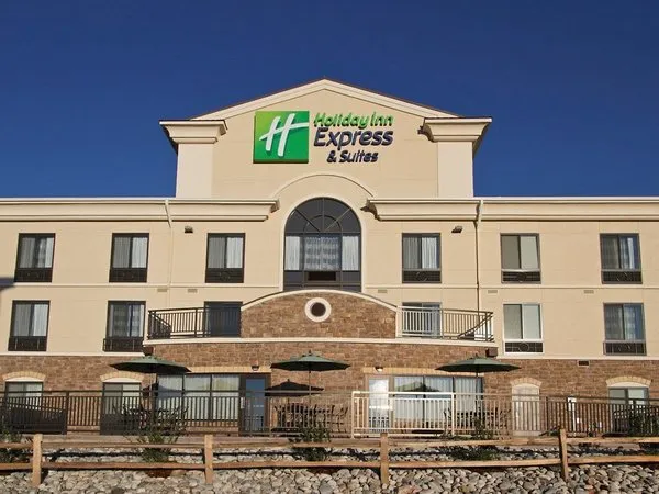 Holiday Inn Express Hotel & Suites Colorado Springs - First & Main