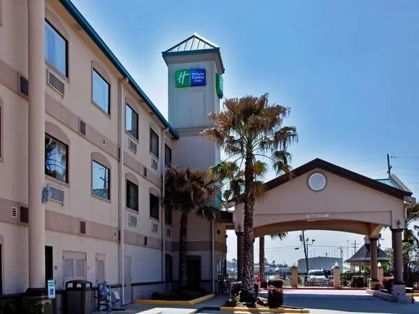 Holiday Inn Express Hotel & Suites Lake Charles