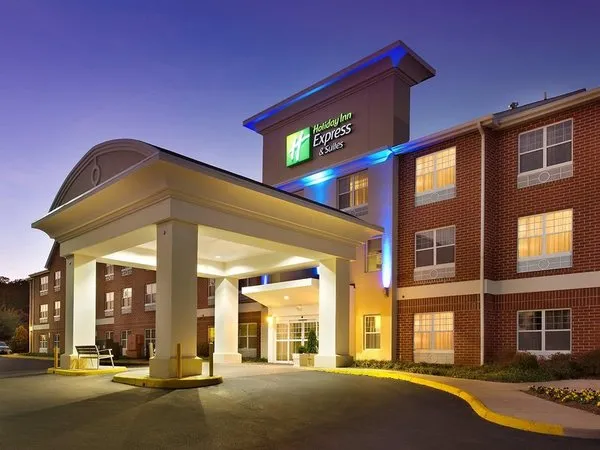 Holiday Inn Express Hotel & Suites Manassas
