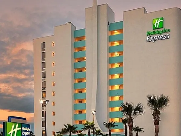 Holiday Inn Express Hotel & Suites Oceanfront Daytona Beach Shores