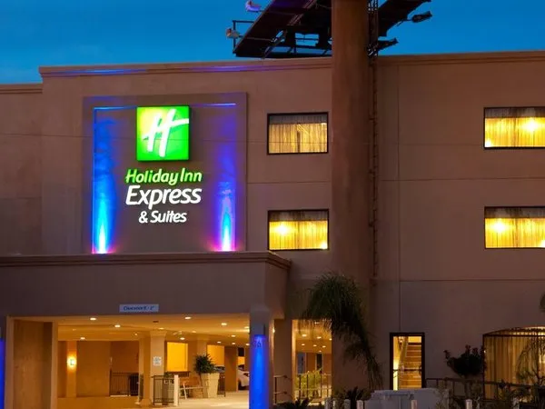 Holiday Inn Express Hotel & Suites of Woodland Hills