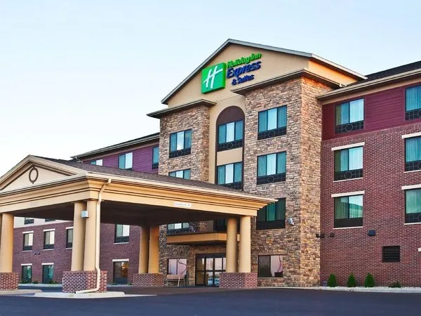 Holiday Inn Express Hotel & Suites Sioux Falls Southwest