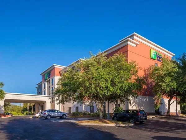 Holiday Inn Express Hotel & Suites Tampa - Anderson Road