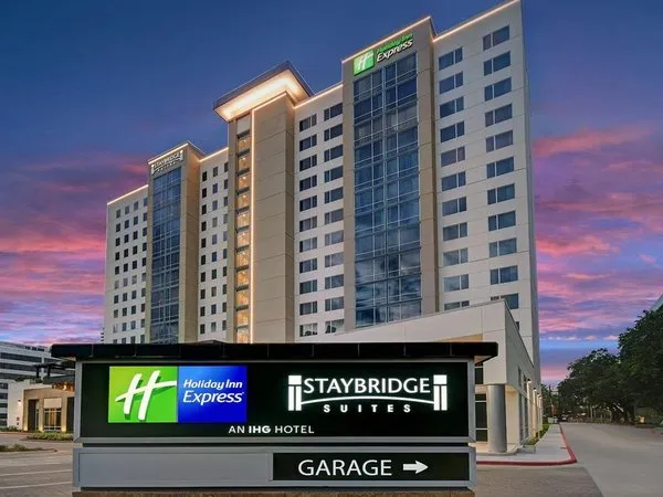 Holiday Inn Express Houston Galleria Area