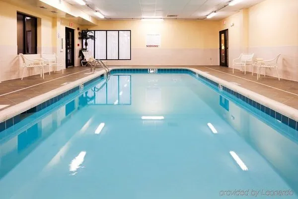 Holiday Inn Express Knoxville-Strawberry Plains