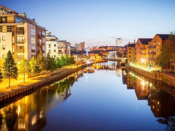 Holiday Inn Express Leeds East