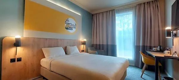 Holiday Inn Express London Heathrow T5