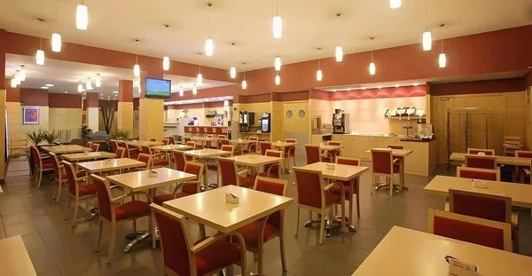 Holiday Inn Express Málaga - Aeropuerto
