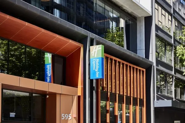 Holiday Inn Express Melbourne Little Collins