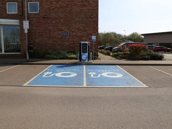 Holiday Inn Express Nuneaton