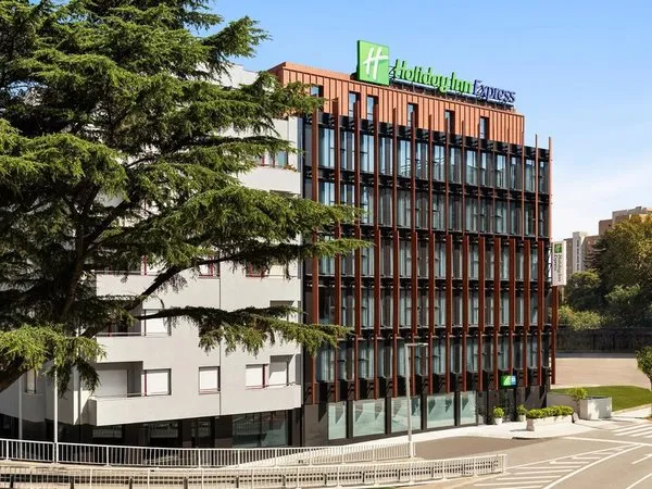 Holiday Inn Express Porto Boavista an IHG Hotel