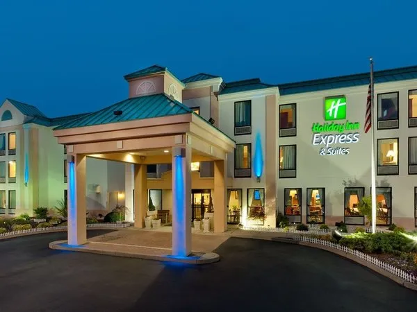 Holiday Inn Express & Suites Allentown Cen - Dorneyville