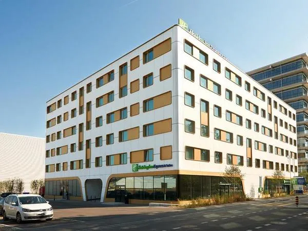 Holiday Inn Express & Suites Basel - Allschwil