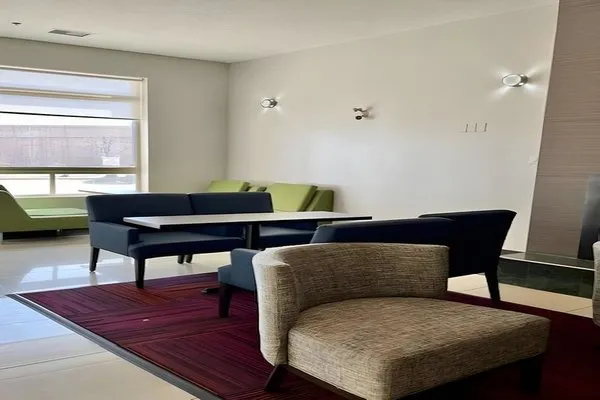 Holiday Inn Express & Suites Edmonton South