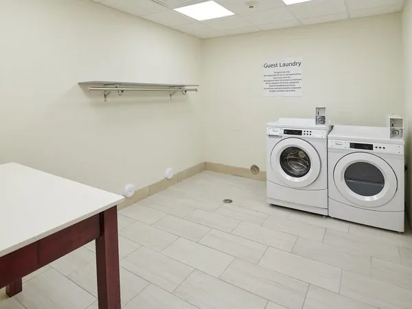 Holiday Inn Express & Suites El Paso East-Loop 375