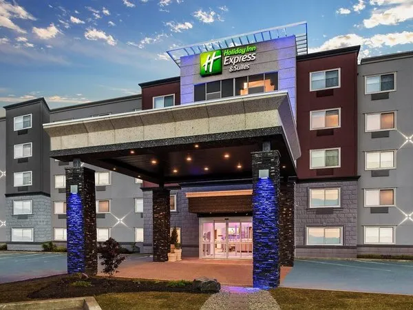 Holiday Inn Express & Suites Halifax Beford