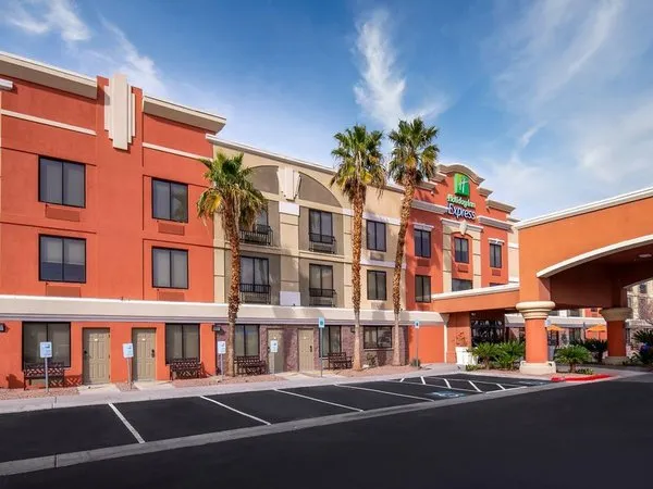 Holiday Inn Express & Suites Henderson