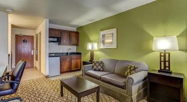 Holiday Inn Express & Suites Montrose