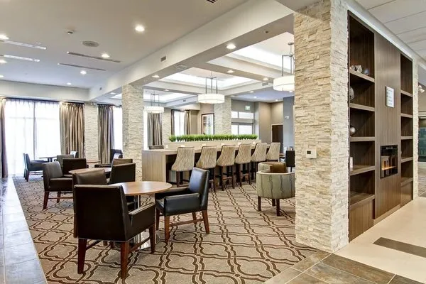 Holiday Inn Express & Suites Oshawa Downtown - Toronto Area