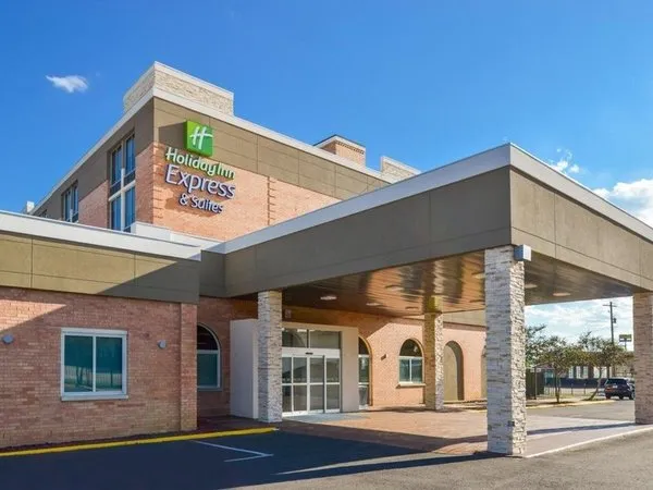 Holiday Inn Express & Suites Shreveport - Downtown