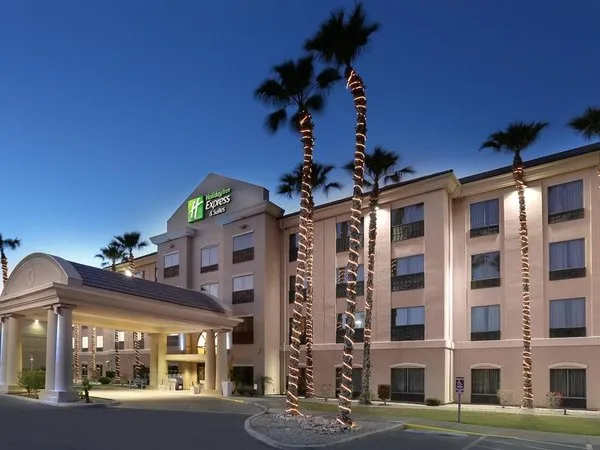Holiday Inn Express & Suites Yuma