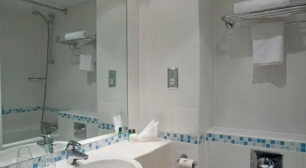 Holiday Inn London Gatwick Airport