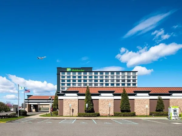 Holiday Inn Newark International Airport