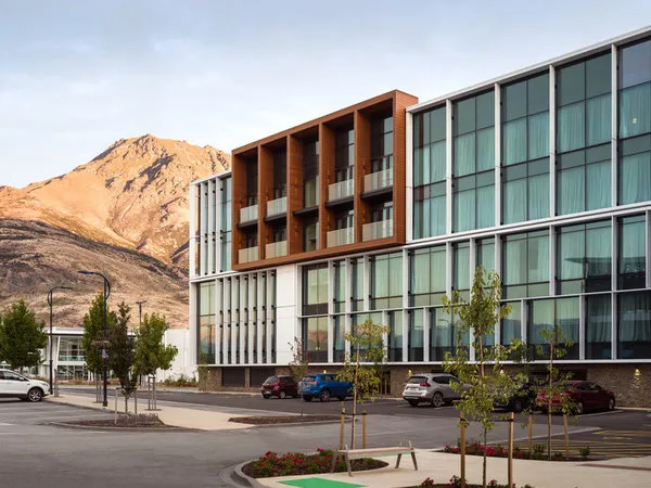 Holiday Inn Queenstown Remarkables Park
