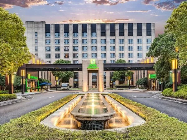 Holiday Inn Shanghai Hongqiao