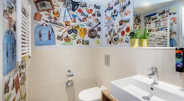 Holiday Inn - the niu, Cobbles Essen