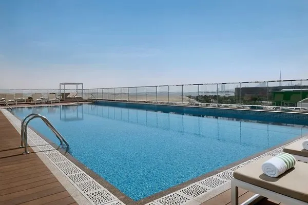 Holiday Inn & Suites Dubai Festival City