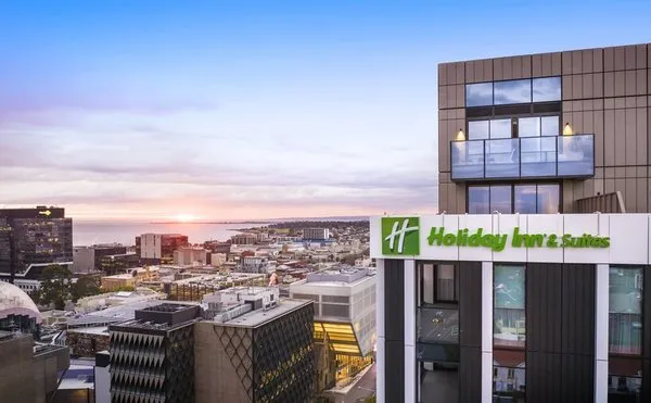 Holiday Inn & Suites Geelong