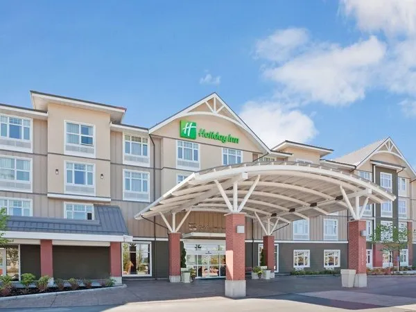 Holiday Inn & Suites Surrey East - Cloverdale