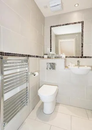 Holyrood Aparthotel