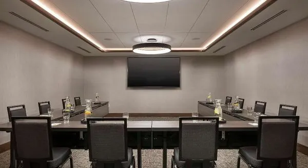 Home2 Suites by Hilton Denver Downtown Convention Center