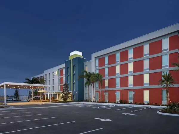 Home2 Suites by Hilton Orlando / International Drive South