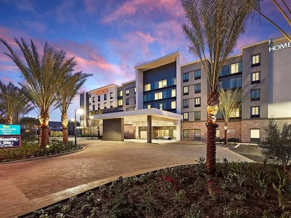 Homewood Suites by Hilton Long Beach Airport