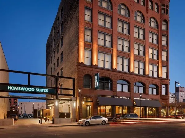 Homewood Suites by Hilton Milwaukee Downtown