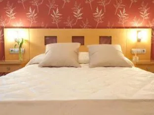 Hostal Abami II