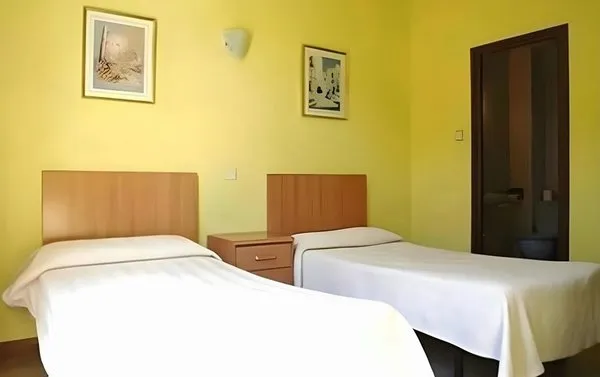 Hostal Delfos