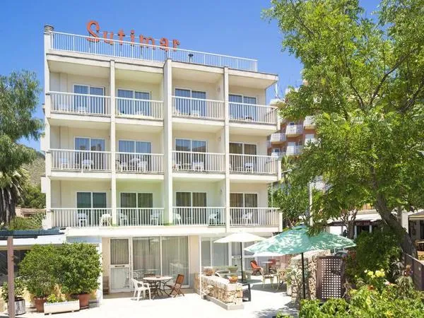 Hostal Residencia Sutimar