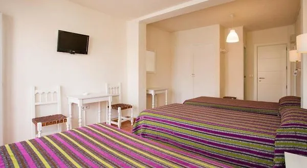 Hostal Sol y Miel