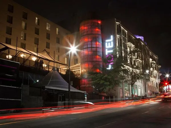 Hotel 10