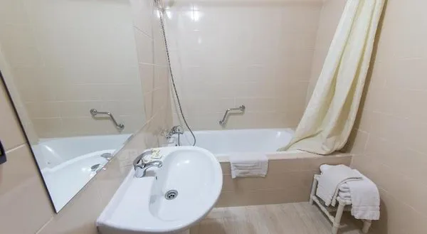Hotel Akouas