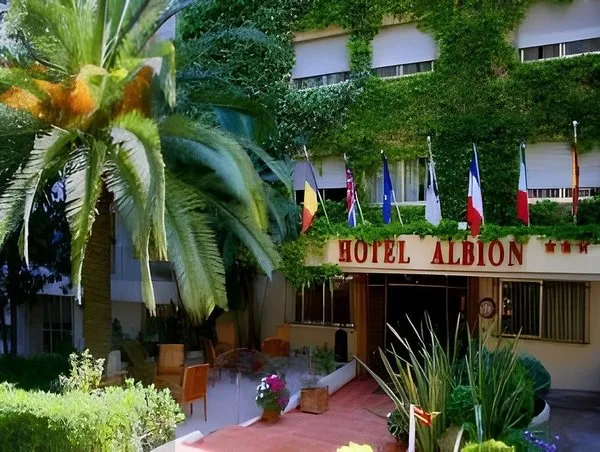 Hotel Albion
