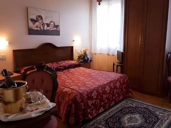 Hotel Atmosphere